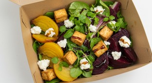 Tofu and Beets Salad Box