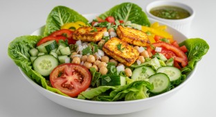 Paneer Entree Salad