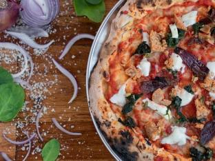 The Dundee Pizza and Basic Balsamic Salad