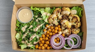 Roasted Cauliflower Chickpeas Shake