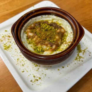 Rice Pudding with Pistachio and Cinnamon