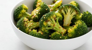 Honey Mustard Roasted Broccoli