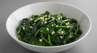 Spinach and Garlic