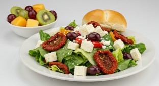 Greek Salad Box