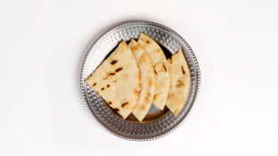 Warm Pita Bread with Appetizers