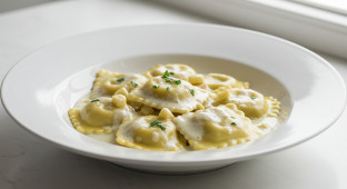 Three Cheese Ravioli with Garlic Alfredo Sauce