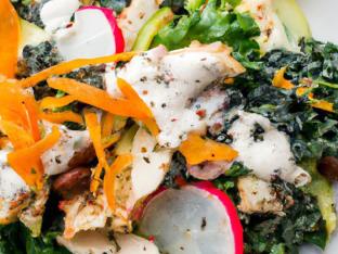 Glow Salad with Organic Chicken (NO Onions)