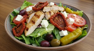 Chicken Greek Salad