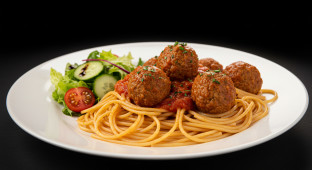 Spaghetti with Meatballs and Salad