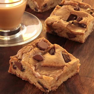 Toffee Crunch Manifesto Blondie