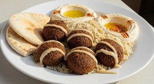 Falafel over Rice (Vegan)