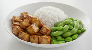 Vegan Tofu Teriyaki with white rice and edamame (NO GARLIC)