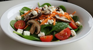Spinach Salad with Shiitake Mushrooms and House Vinaigrette