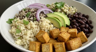 Mexican Tofu Grain Bowl (NO Tomato)