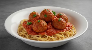 Spagetti and Meatballs with Side Salad (21oz)