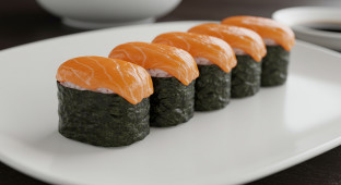 Salmon Maki