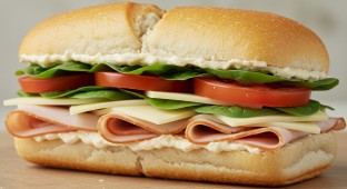 Gluten Free Turkey and Spinach Sandwich