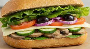 Gluten Free Vegan Club Med Veggie & Mushrooms Sandwich