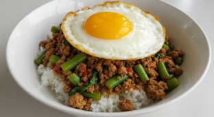 Spicy Basil Minced Pork with Rice and Fried Egg