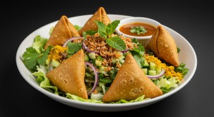 Samosa Salad [No Jalapenos]