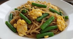 Lo Mein Noodles