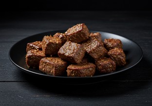 Mediterranean Beef Pieces