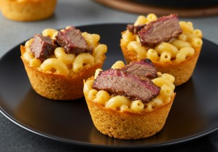 Beef Brisket Mac and Cheese Cups