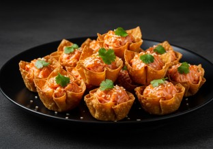 Spicy Salmon Wonton Crisps