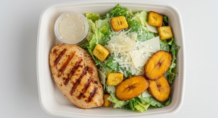 Caesar Che Salad with Chicken Box