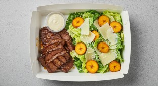 Caesar Che Salad with Carne Box