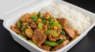 Pork with Garlic Sauce and Rice