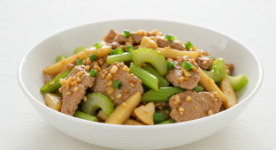 Pork with Garlic Sauce