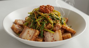 Pork Belly with Green Mustard