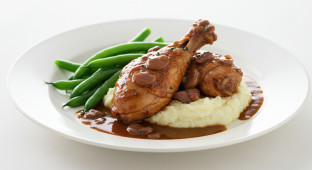 Coq au Vin with Mashed Potatoes and Green Beans