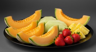 Fresh Sliced Fruit Tray