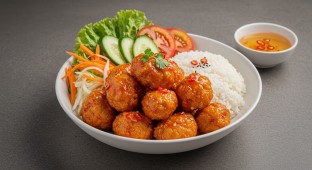 Sweet Chili Chicken Rice Bowl