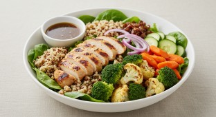 Chicken and Grain Mix Bowl