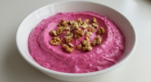 Yogurt Beets Dip with Walnuts