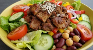 Jerk Pork Entree Salad