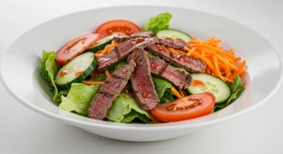 Garden Salad with Steak (Allergen Free)