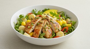 Chicken Mojo Tropical Salad