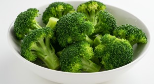 Brocolli (Steamed)