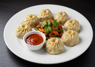 Large Vegetable- Plant based Chicken- Steamed Momo