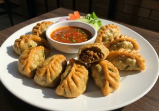 Large Pork Fried Momo