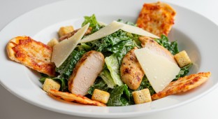Grilled Chicken Ceasar Salad