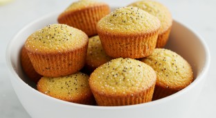 Mini Lemon Poppyseed Muffins