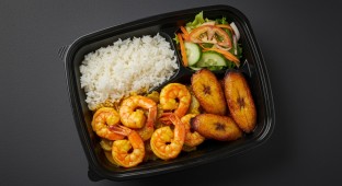 Curried Shrimp with White Rice, Plantains and Side Salad