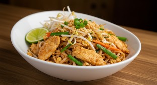 Chicken Pad Thai