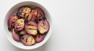 Grilled Red Onions