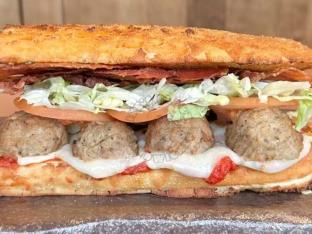 Steve Young Sandwich with Whole Wheat Roll With Chocolate Chip Cookie